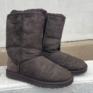 Ugg boots with removable leg warmers